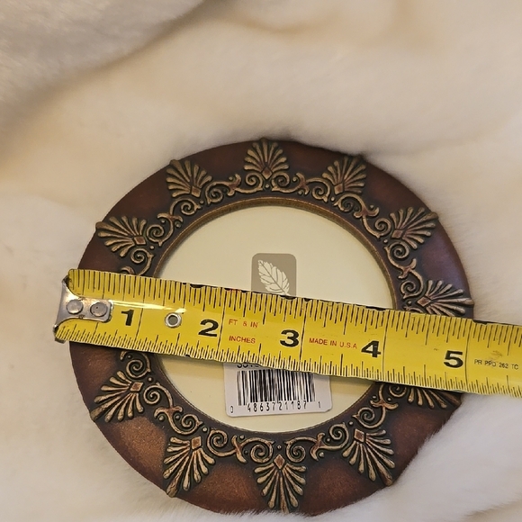 Bronze Decorative Photo Frame - Picture 2 of 3